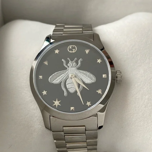 Gucci men’s G-Timeless watch